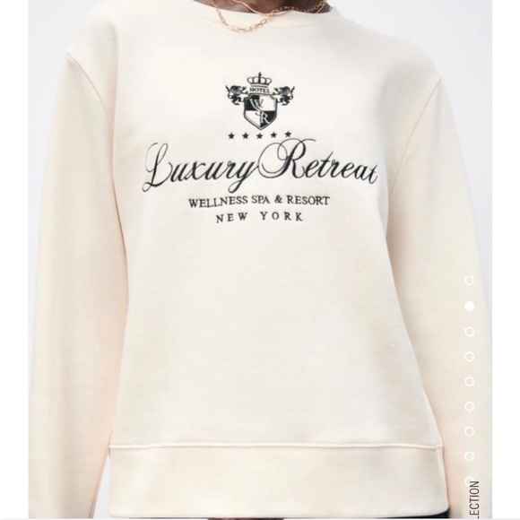 Zara Luxury Retreat New York Embroidered Oversized Sweatshirt - Picture 5 of 5